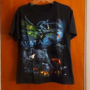 Boys Avatar Tshirt Size M